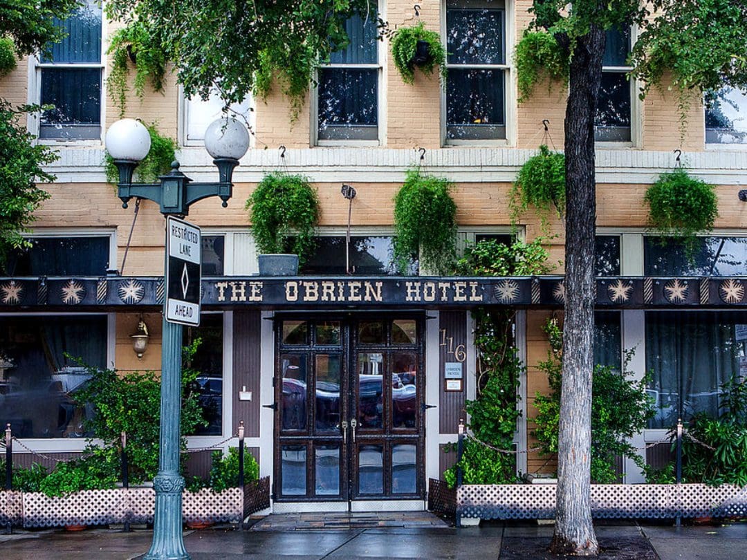 O'Brien Riverwalk Boutique Hotel